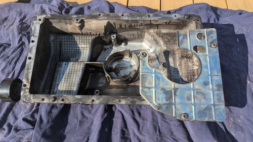 V6 oil sump - oil,