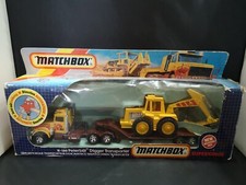 P908-MATCHBOX SUPERKINGS K-130 PETERBILT DIGGER TRANSPORTER WITH BOX