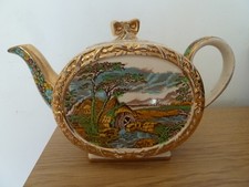 SADLER  Oval Teapot "The Old