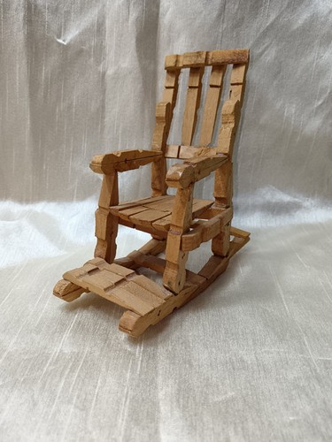 Clothes peg model rocking - model,