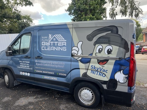 Gutter cleaning van business - cleaning,