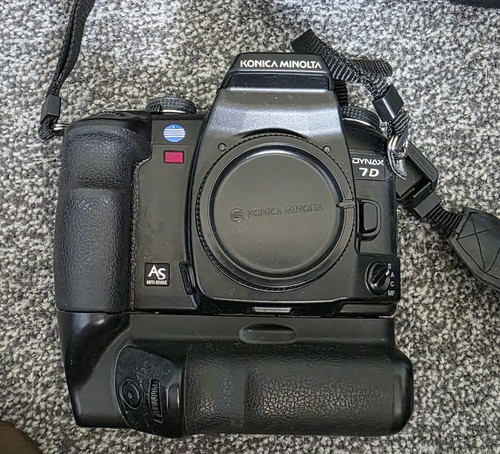 Konica minolta dynax - konica, 6.1mp