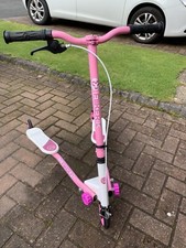 Girls Pink Flicker Scooter