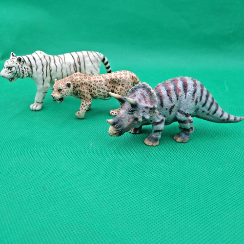 Schleich 2002 triceratops - schleich,