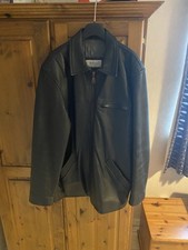 Vintage Trekway London Leather