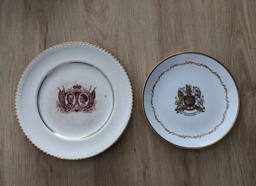 Royal family memorabilia - family,