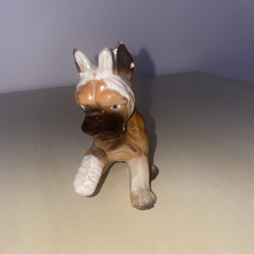 Small boxer dog figurine - small,