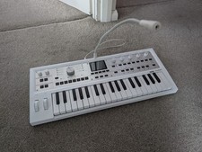 Korg Microkorg 2 MK-2 Analog Synthesizer/Vocoder 37-Key (Ltd White Edition)