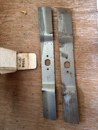 108040 toro wheel horse blade - 108040,