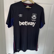 West Ham United 2015/16 Umbro