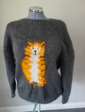 Patricia Roberts Design Mohair Jumper Grey Hand Knit with Cat on front. 44ins