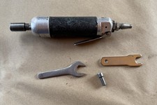 AIRCRAFT TOOLS, STRAIGHT DIE GRINDER  WITH 6MM/1/4"  COLLET  AND  2 SPANNERS.