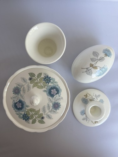 Wedgwood ice rose - ice,