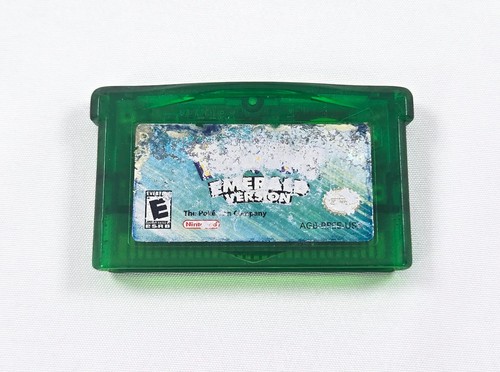 Pokemon emerald 2005 authentic - pokemon,