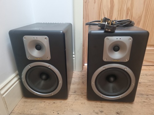 Tapco studio monitors pair - studio,