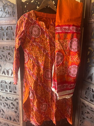 Cotton lawn batik orange - batik,
