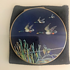 Vintage Stratton  Compact