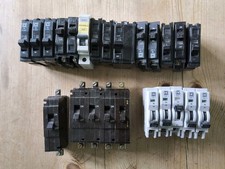 Square D QOE Circuit Breaker Job Lot Assorted Breakers Used Sold as Seen