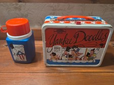Vintage 1975 Metal Lunch Box w