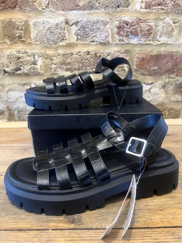 Gladiator sandals