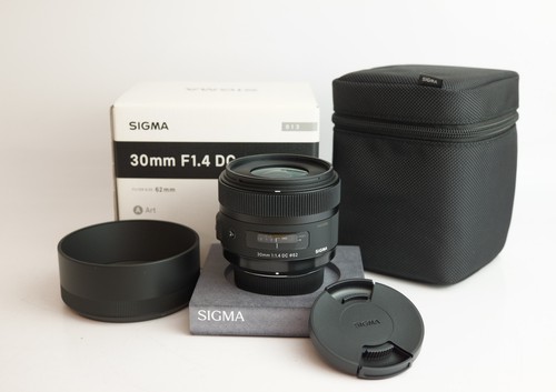 Sigma 30mm hsm - 30mm, dc