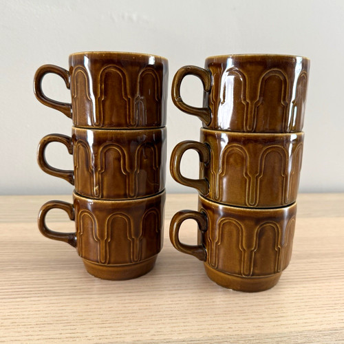 Biltons brown ceramic mug - biltons,
