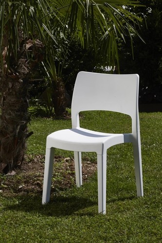 Modern white plastic garden - modern,