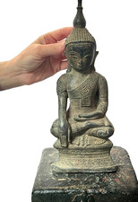 ANTIQUE BRONZE BUDDHA SE ASIA