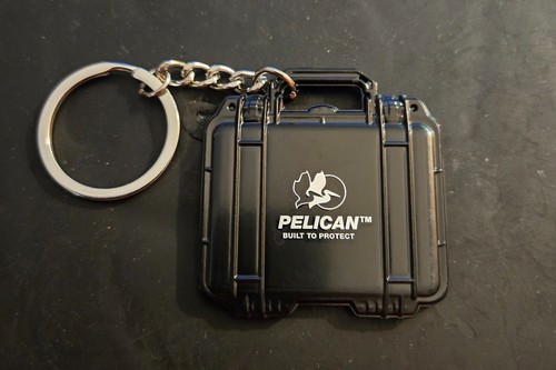 Pelican hard case key ring - case,