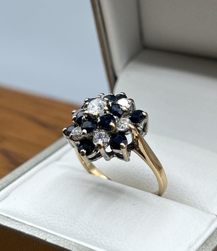 Stunning sapphire cubic - stunning,