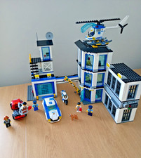 Lego City Police Station and