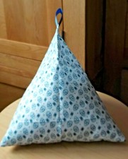 Tech Cushion Bean Bag Stand Spiderman Design iPad, Book, Phone***FREE POST***