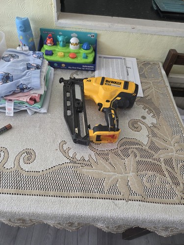 Dewalt dcn660 cordless - dewalt,