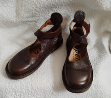 Trippen Vivienne 41 brown mary