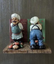 Kitchen bookends Italian Chefs