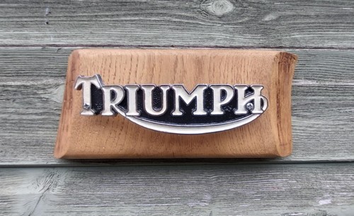 Triumph tank badge - tank, motorcycle