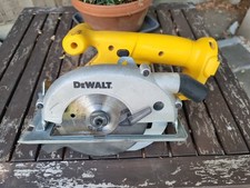 Dewalt DW935 Cordless Circular Saw 14.4V, 136mm, No Battery or Charger