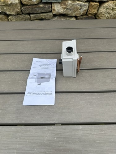 Dual cylinder thermostat - thermostat, (no