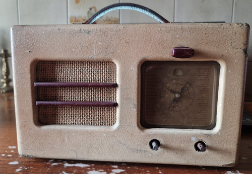 Antique radiola 490 bat - antique,