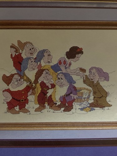 Disney snow white the seven - snow,
