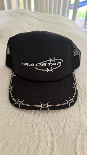 Black trapstar trucker hat - trucker,