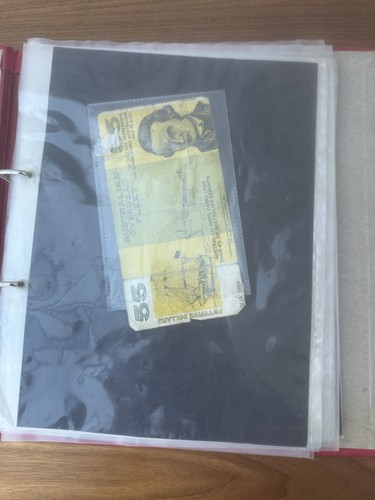 Mixed world banknotes album - world,