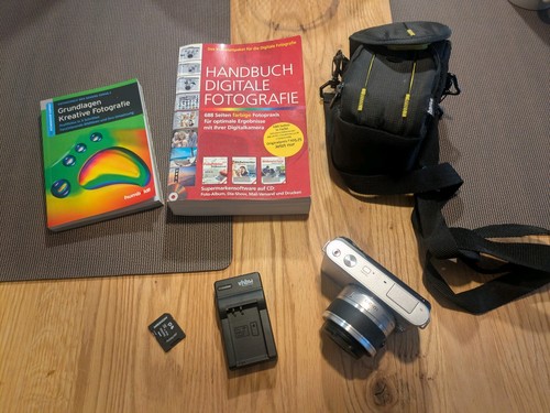 Nikon mirrorless system - 1, j1
