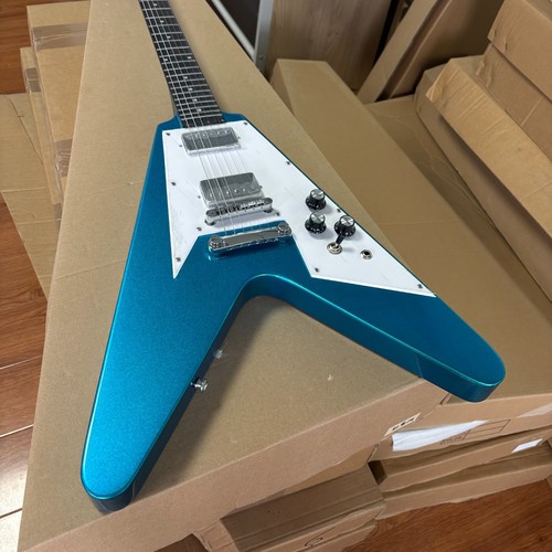 Blue flying shape electric - v,