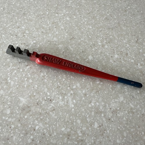 Vintage shaw glass cutter - vintage,