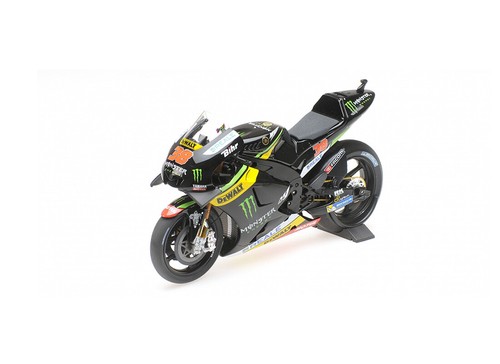 Yamaha yzr m1 - 1:12,