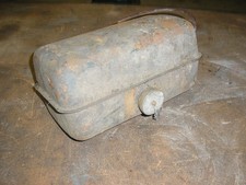 Rectangular metal fuel tank