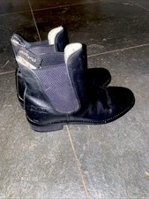 Size 4 Toggi Short Riding