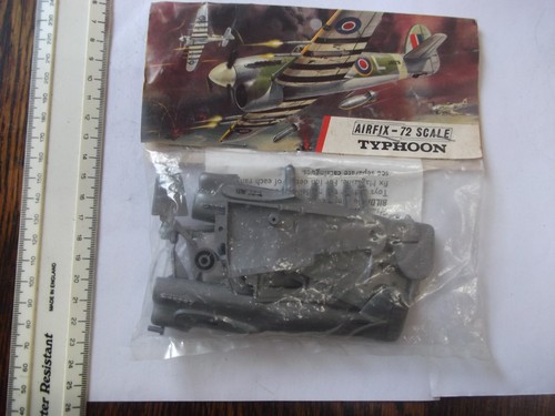 1960 airfix bagged kit - kit,