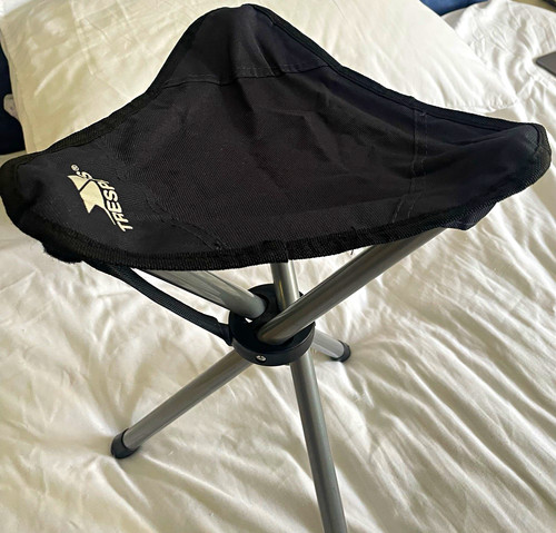 Trespass tripod camping stool - tripod,